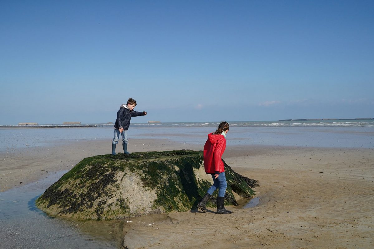 En famille à Arromanches sur les plages du Débarquement - D-Day